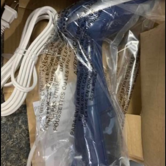 Conair turbo handheld steamer - Picture 2 of 2